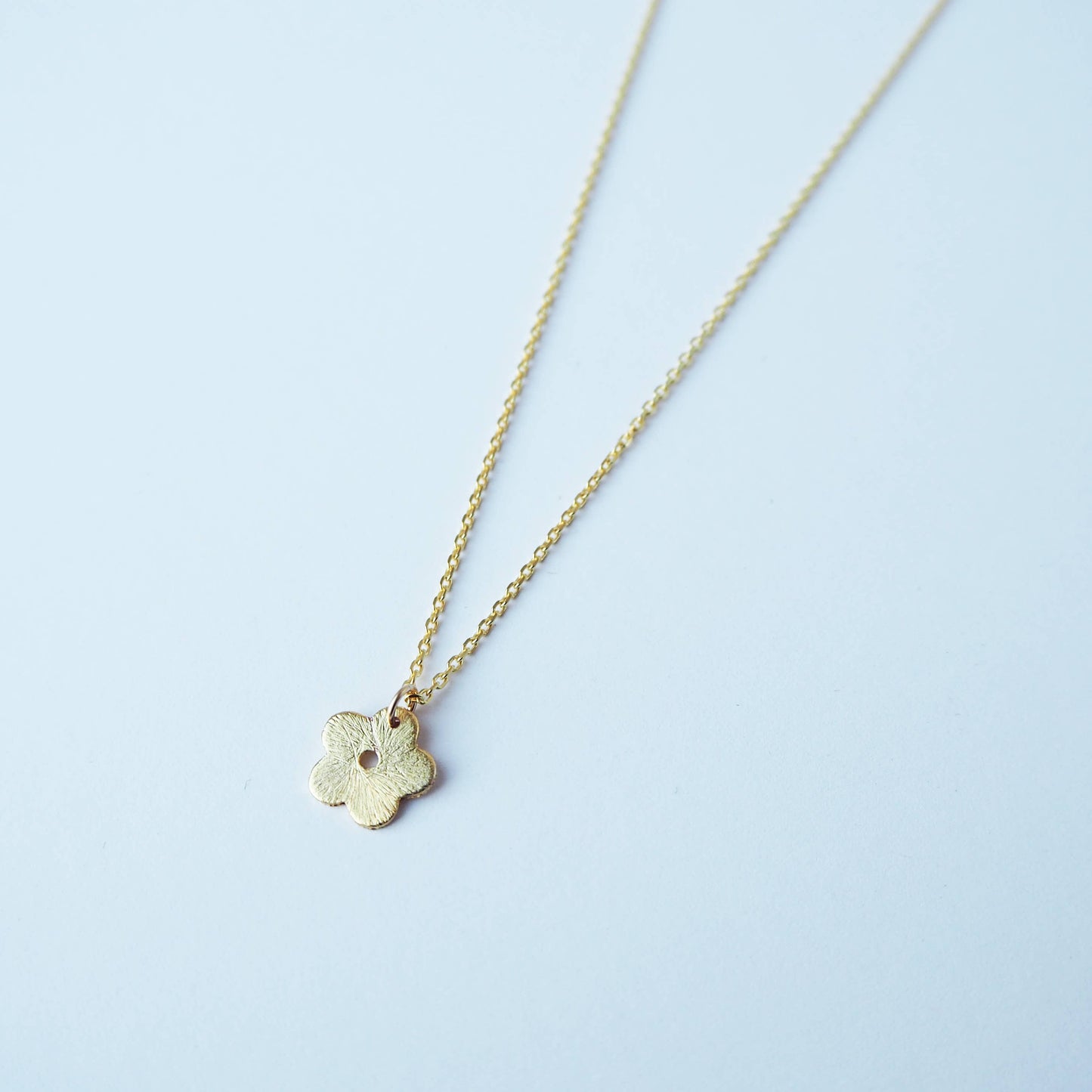 Minima Gold Necklace