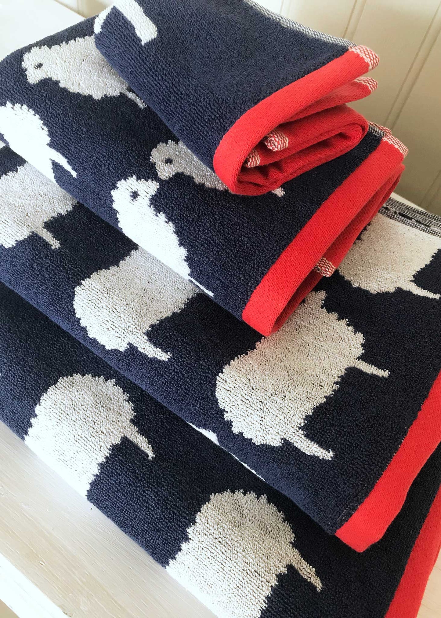 Kissing Sheep Organic Cotton Face Cloth