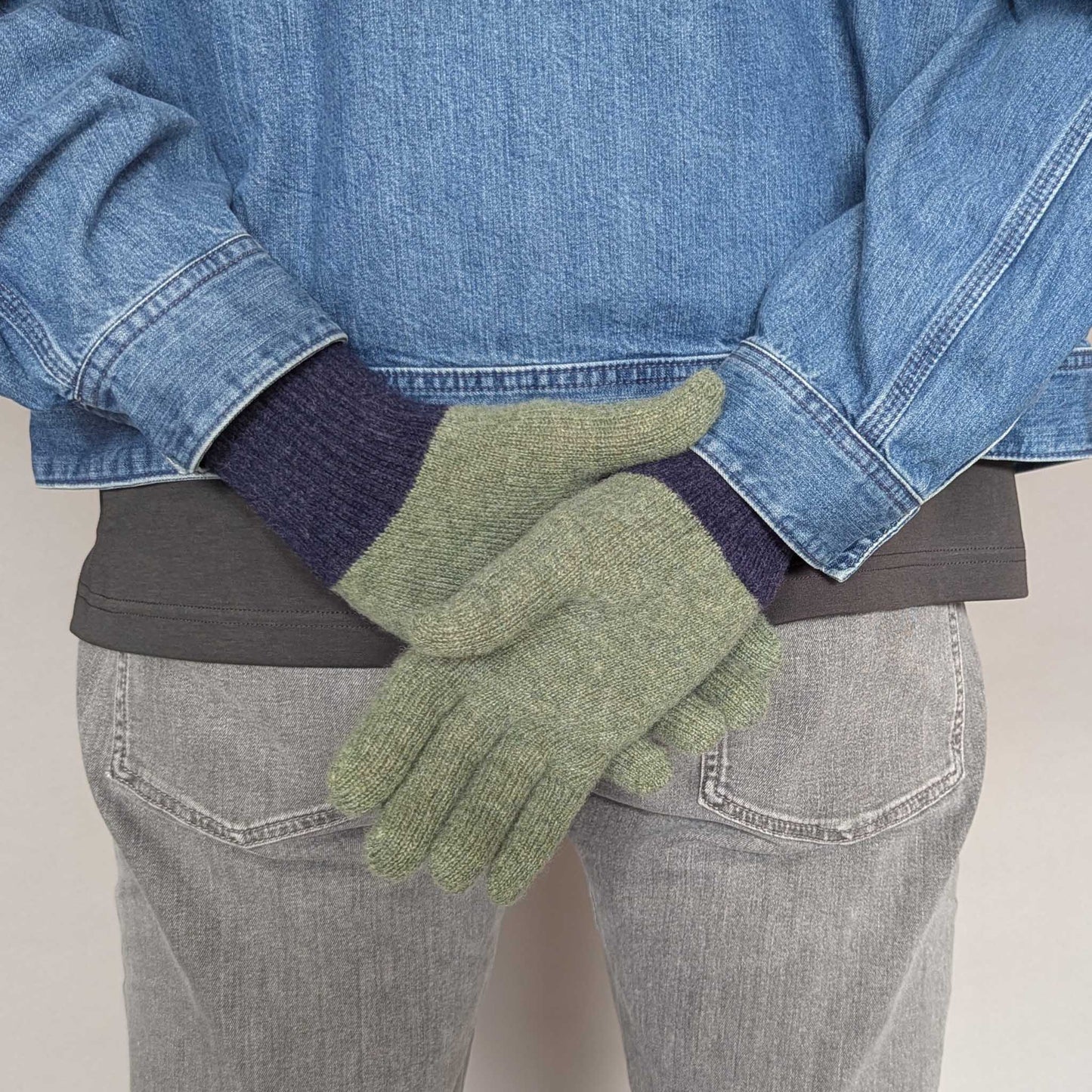 Green/navy Men's Lambswool Gloves