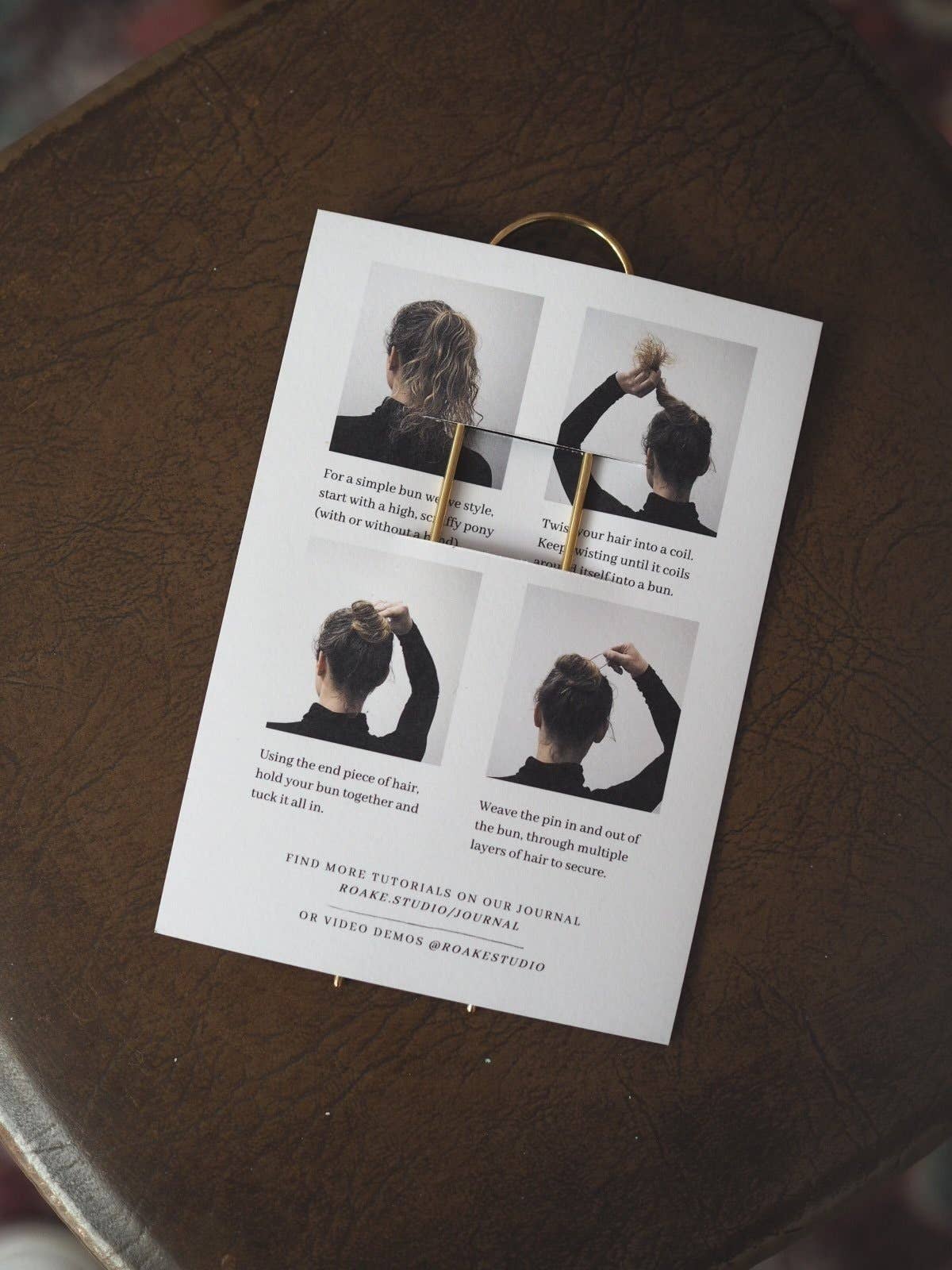 Lizzy Minimal Brass Hairpin - Wavy