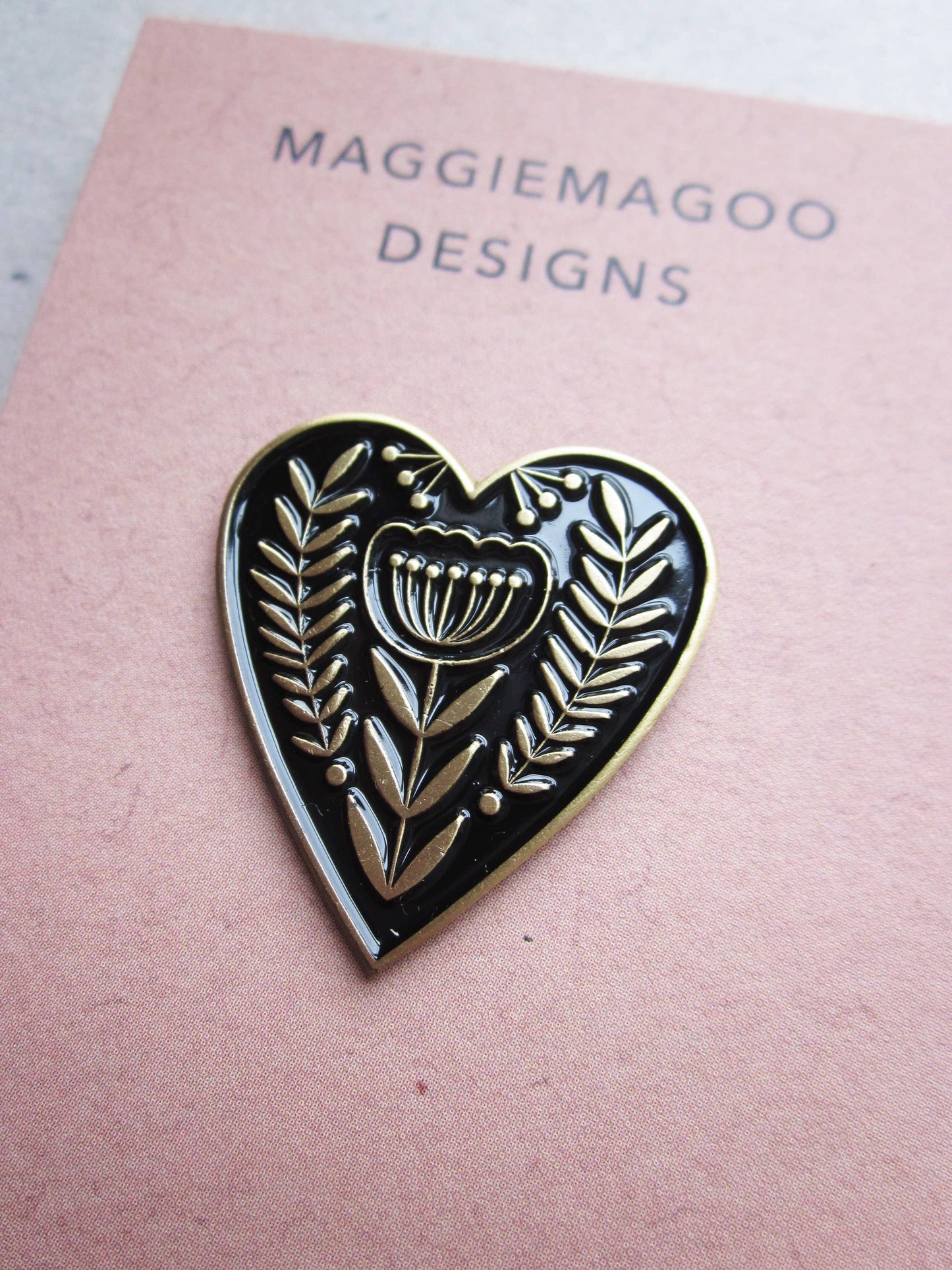Heart - Enamel pin badge