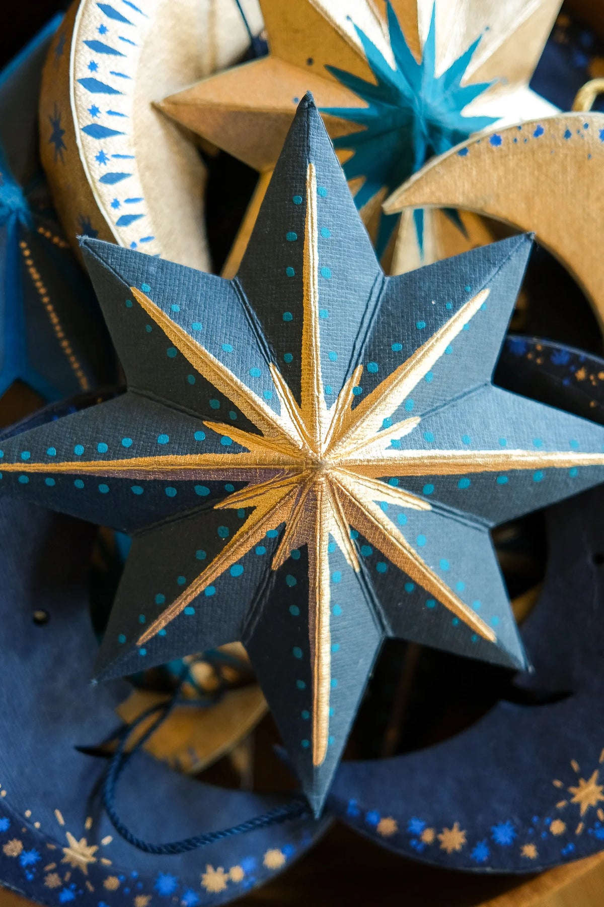 Twinkling Blue Star Decoration