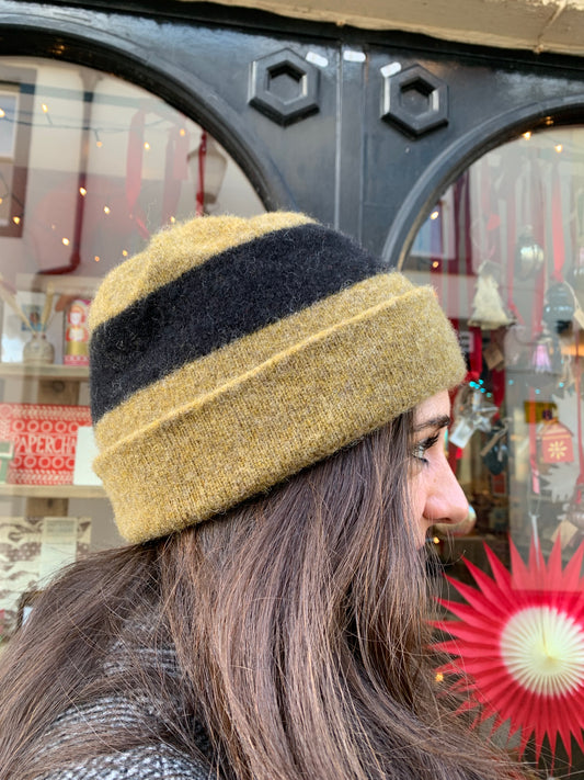 Stripe Hat in Asparagus and Black