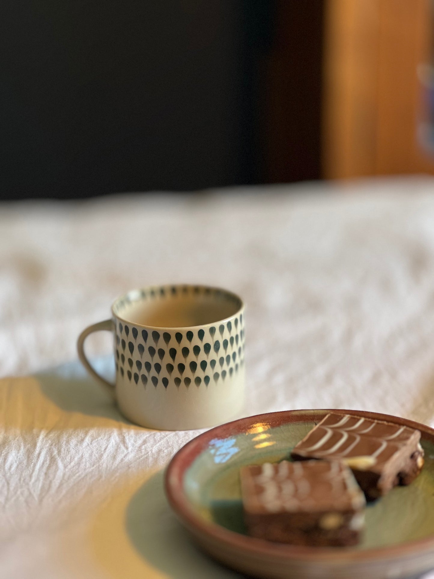 Juniper Drop Mug - Cream & Juniper - Small