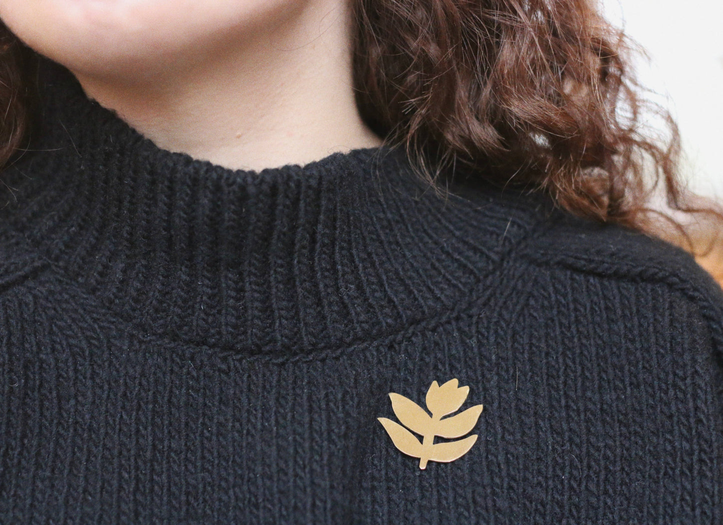 Solid Brass Brooch Pin - The Bloom (Tulip)