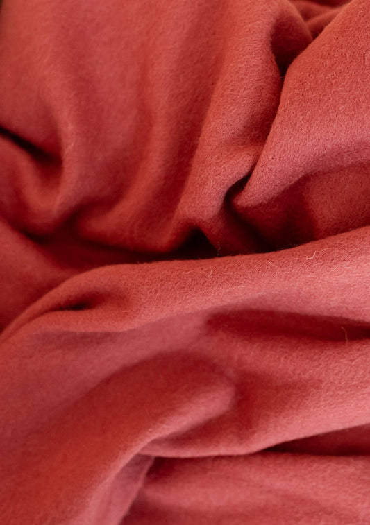 Lambswool Scarf in Mulberry