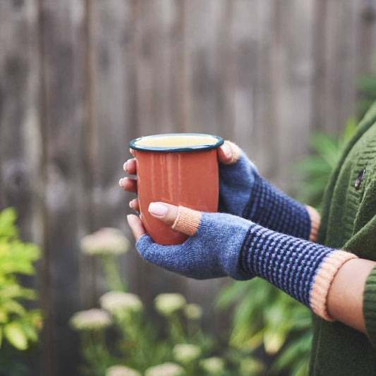 Women's Lambswool Fingerless Gloves - Denim & Peach