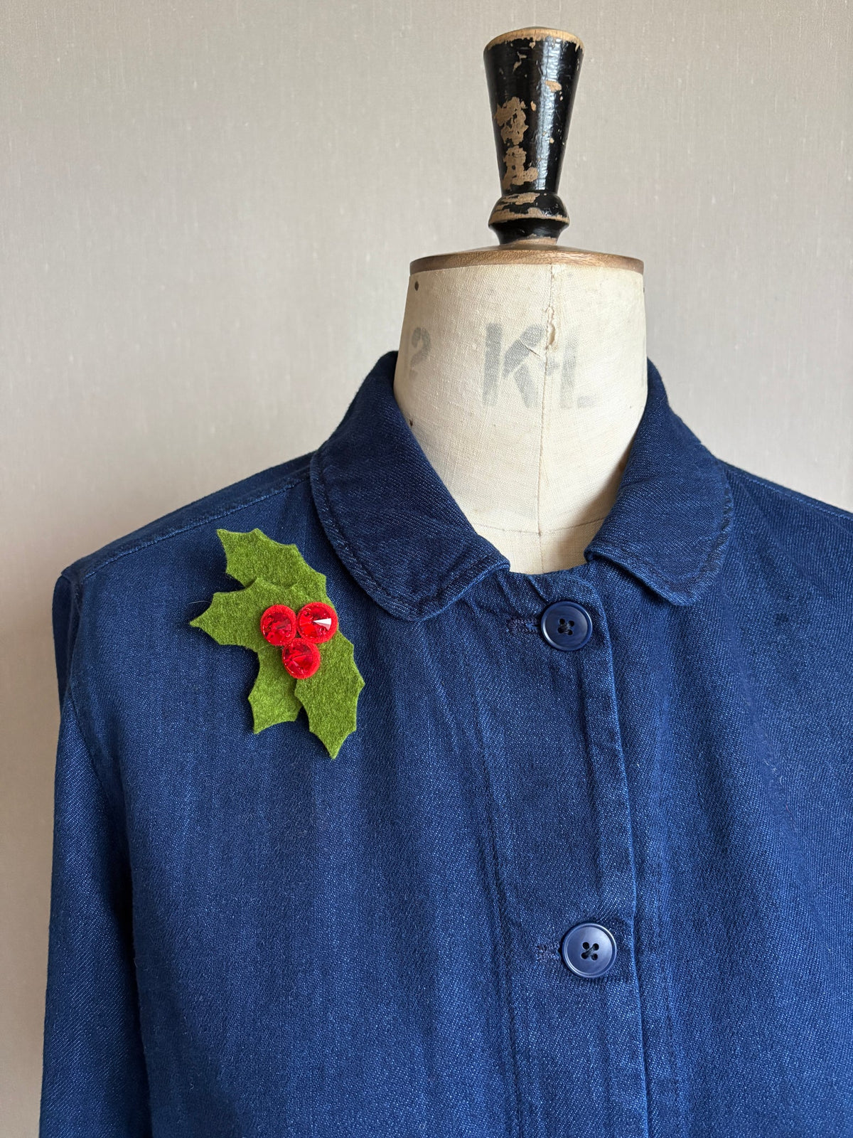 Sparkly Holly Felt Brooch