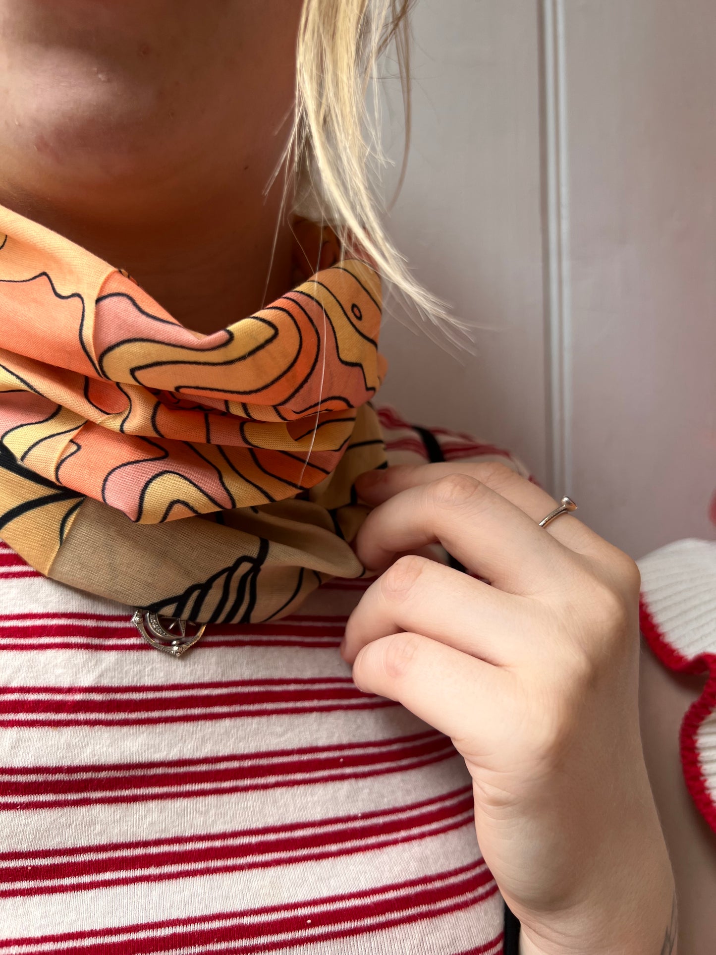 Blencathra Contour Snood in Autumn Reds