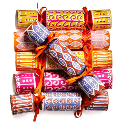 Make Your Own Christmas Crackers