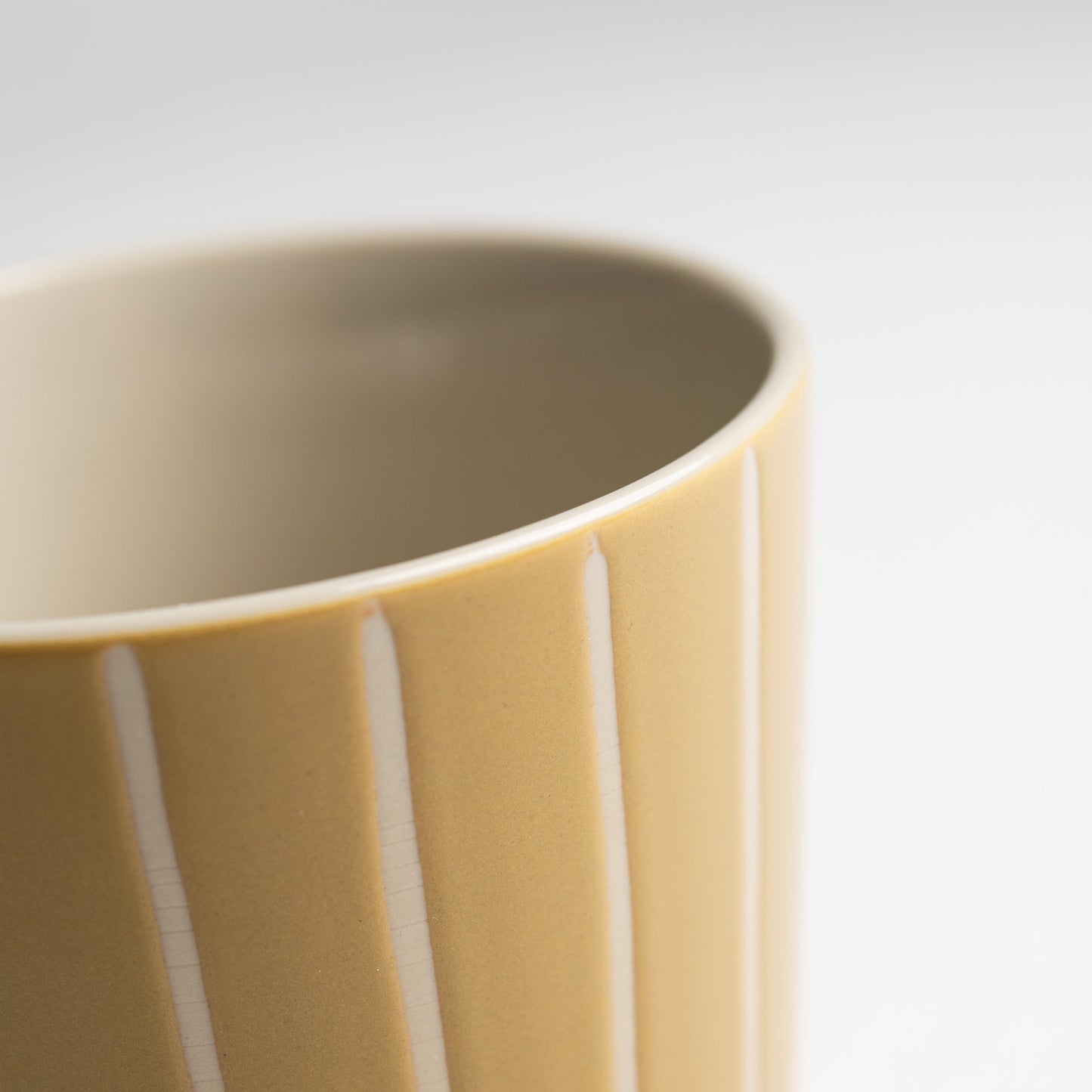 Vervain Mug - Mustard Yellow