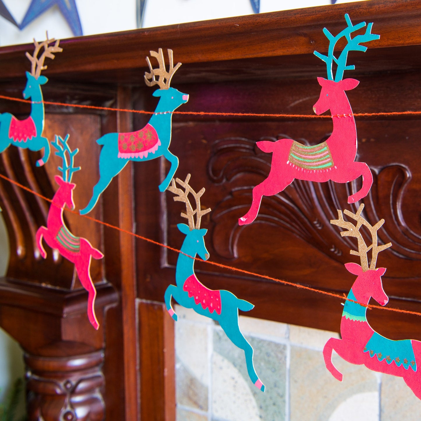 Reindeer Garland - Bright