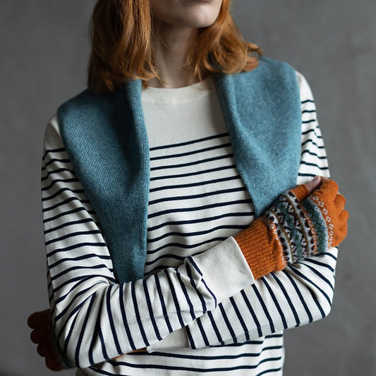 Lambswool Neckerchief in Lichen Blue