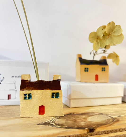 Tiny House Vase