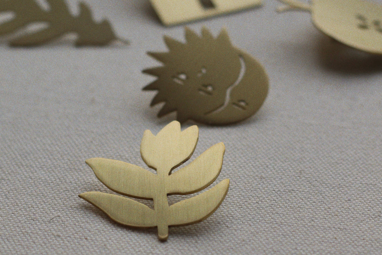 Solid Brass Brooch Pin - The Bloom (Tulip)