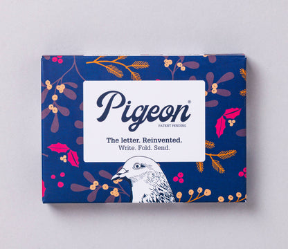 Winter Berries Pigeon, Folding Letter Set - Pack of 6 Letters