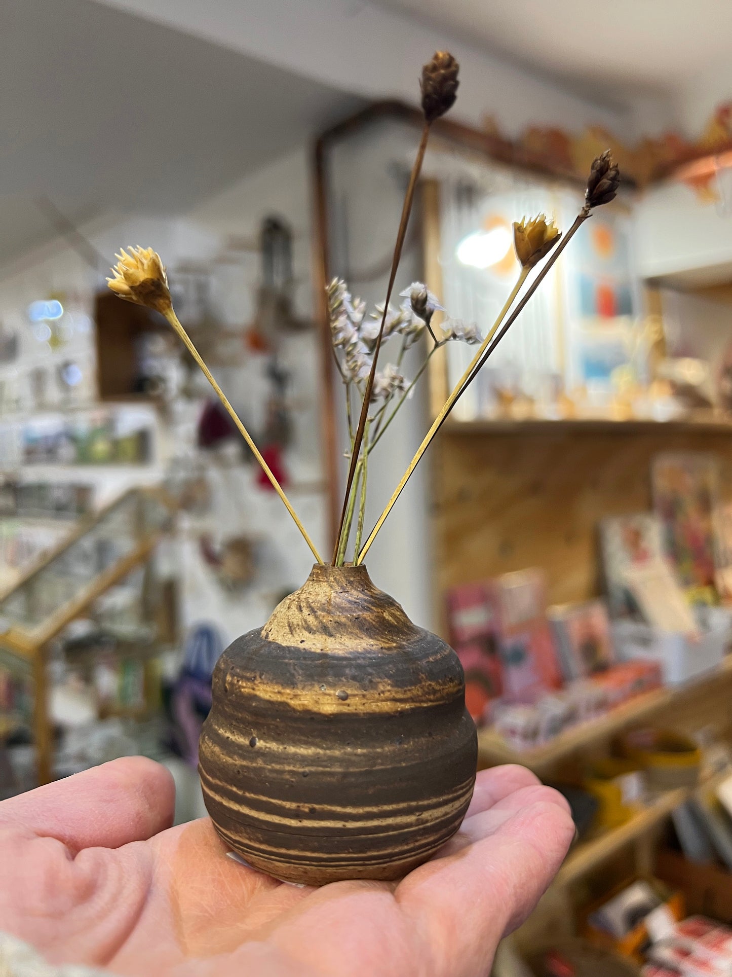 Stoneware and Porcelain Mix with Black Sand and Swirls Mini Vase