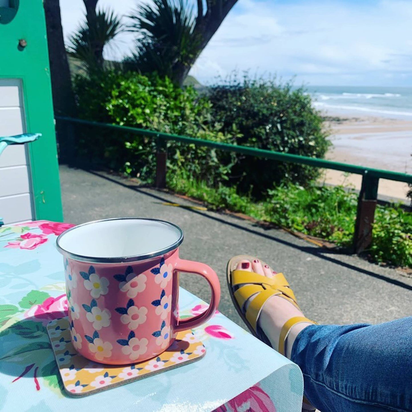 Enamel Retro Floral Mug