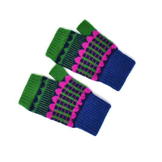 Flora Wrist Warmers in Green