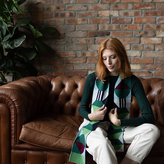 Geometric Patterned Green Lambswool Scarf