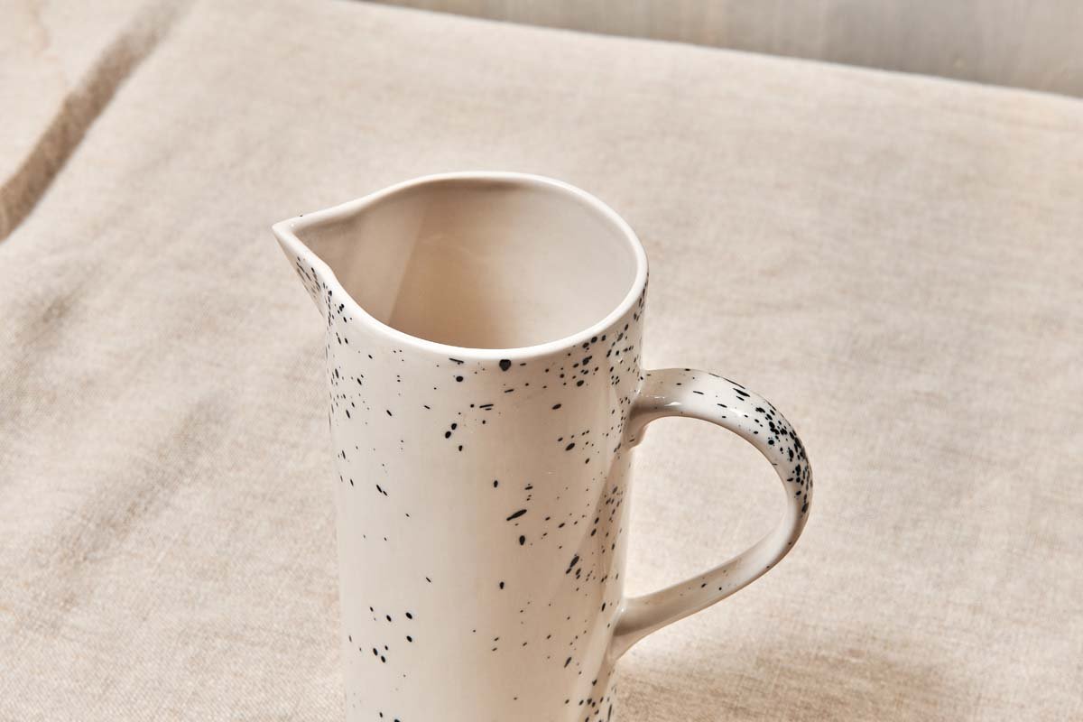 Ama Splatter Jug