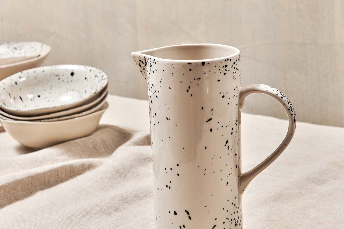 Ama Splatter Jug