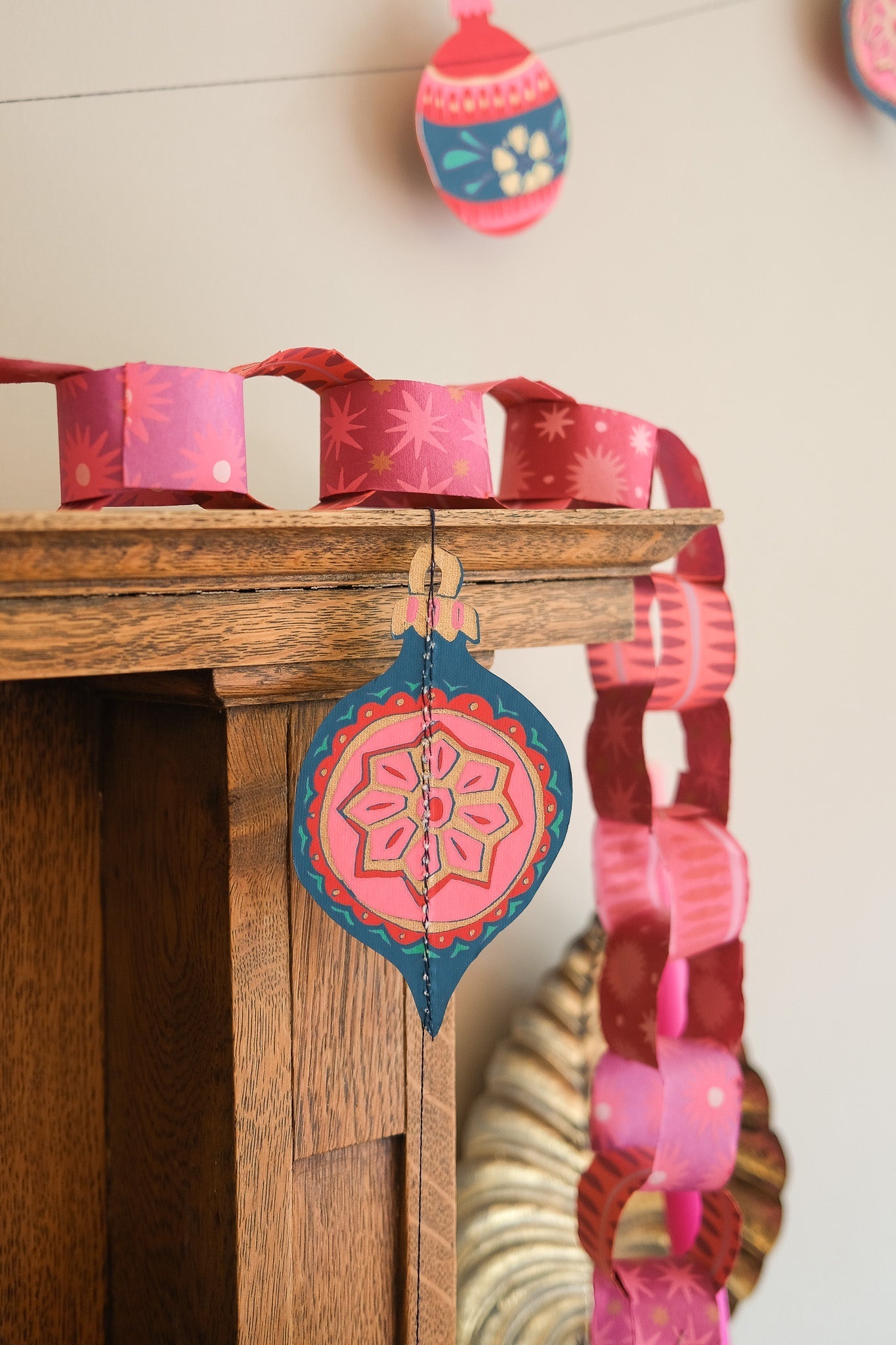 Pink Paper Chain Kit