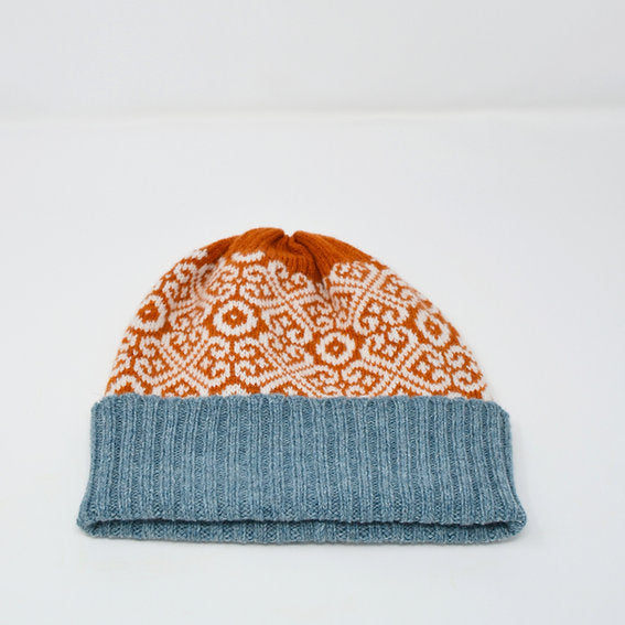 Rust and White Lambswool Hat with Lichen Rib